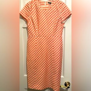Brooks Brothers pink/white check pattered dress size 8